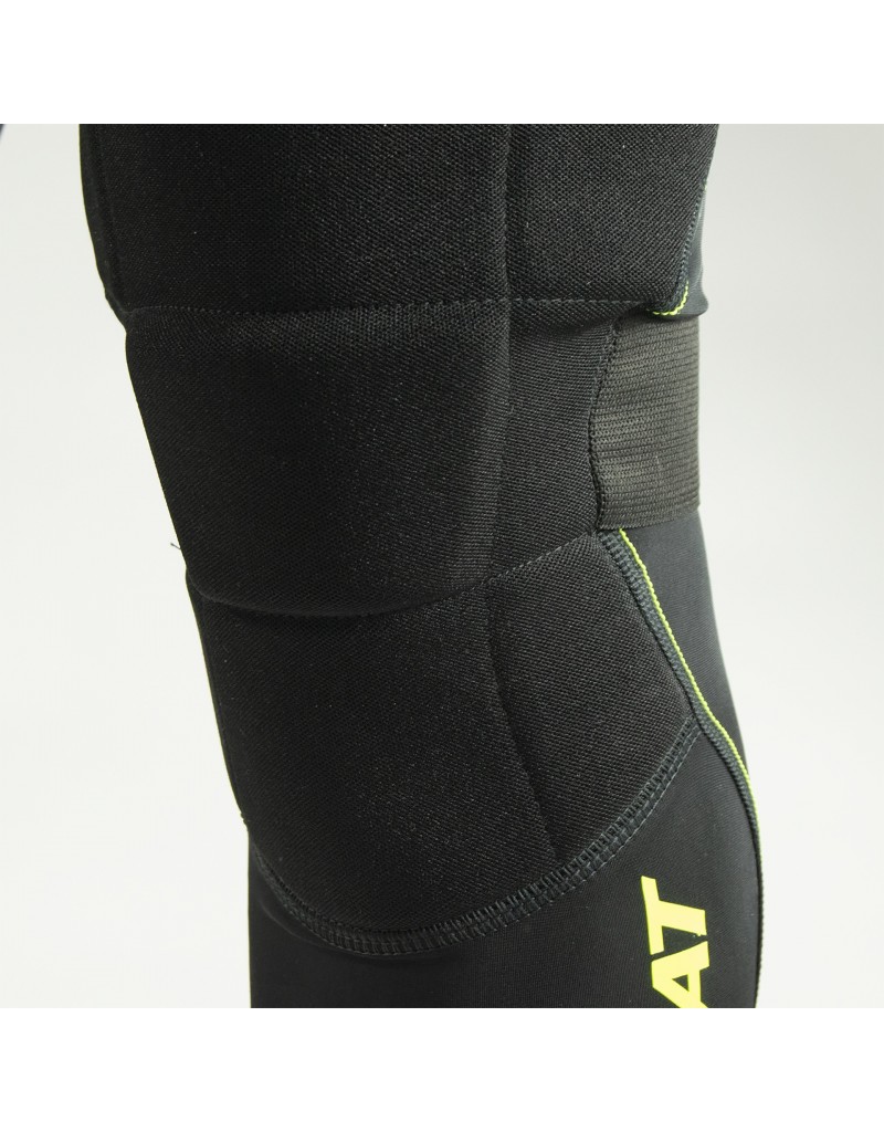 KNEE GUARD