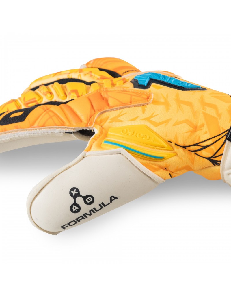 EGOTIKO VENGADOR PRO