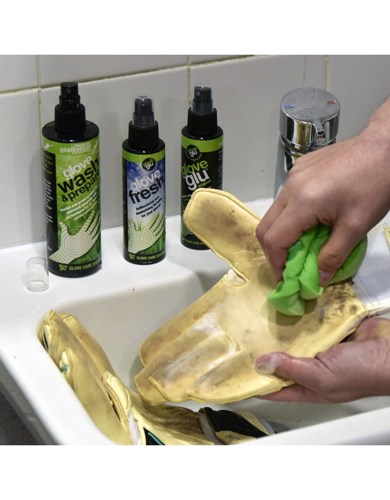 GloveGlu Keep'em Clean Sponge